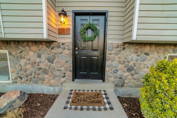 Stone Siding Replacement in Camarillo